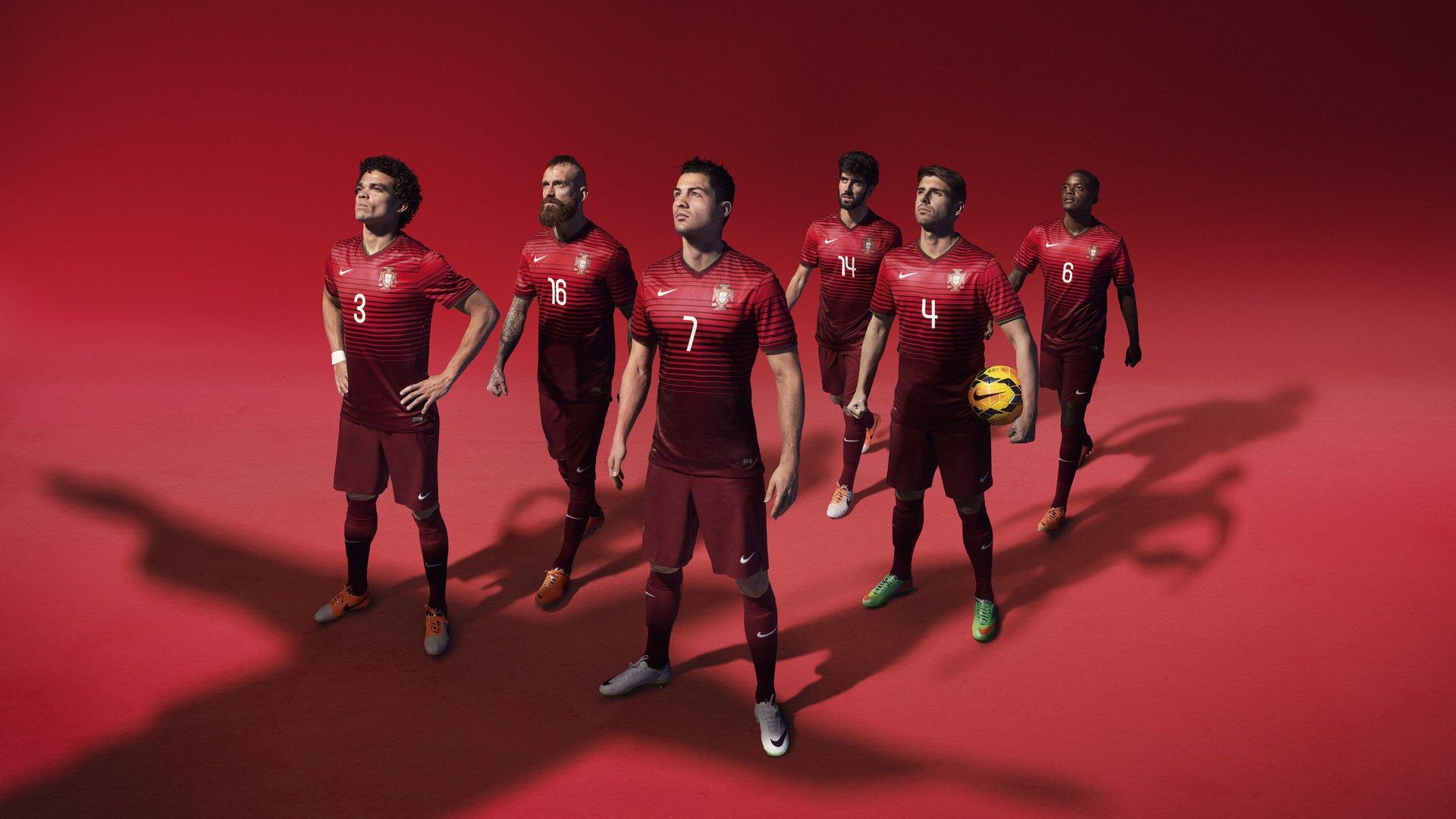 转会市场风云再起，豪门争抢新星，天价合约重塑足坛格局