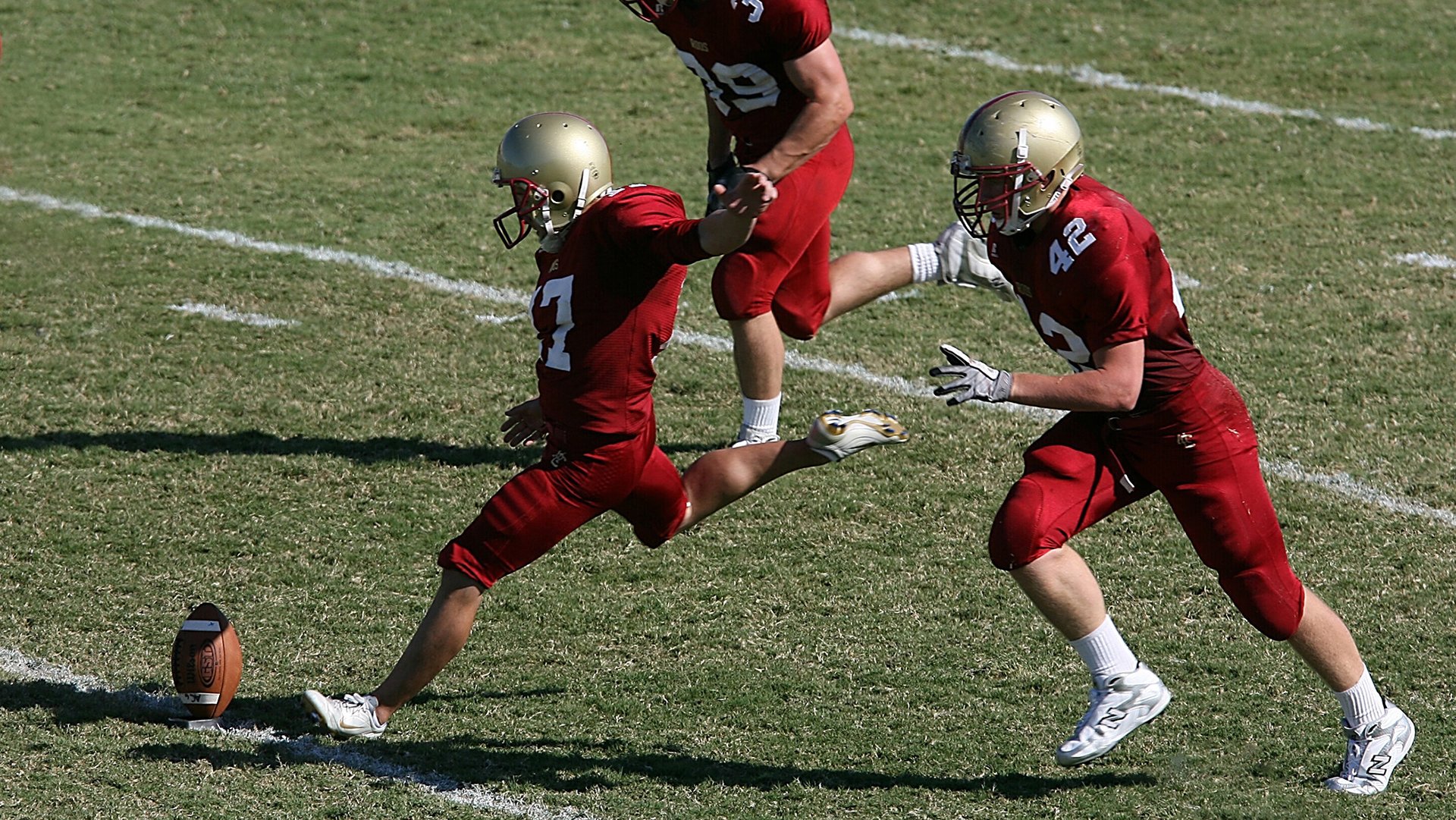 冰雪运动热潮席卷全国，全民参与助力冬奥梦想