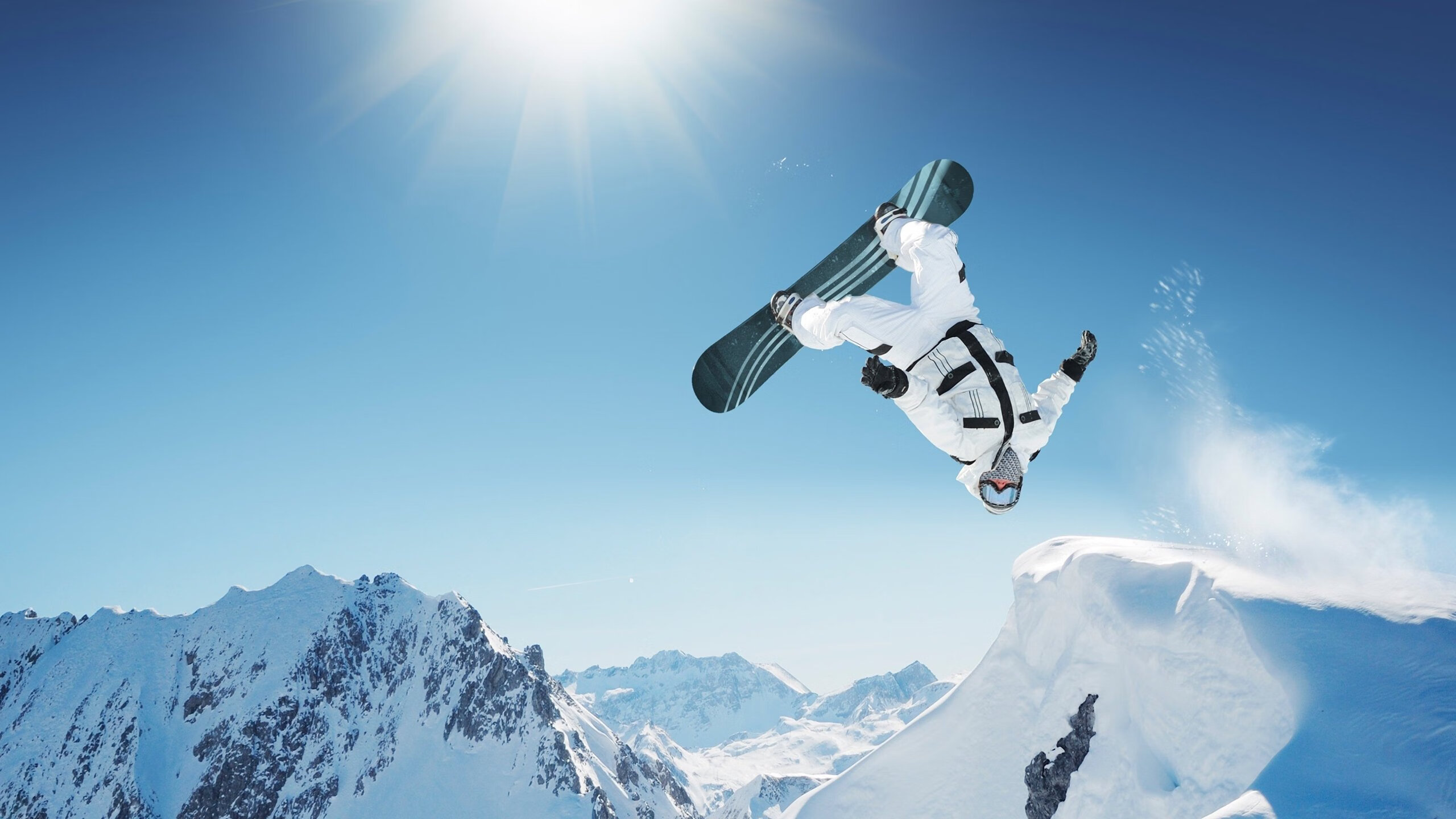 体育教育助力青少年全面发展 多地推进校园体育改革